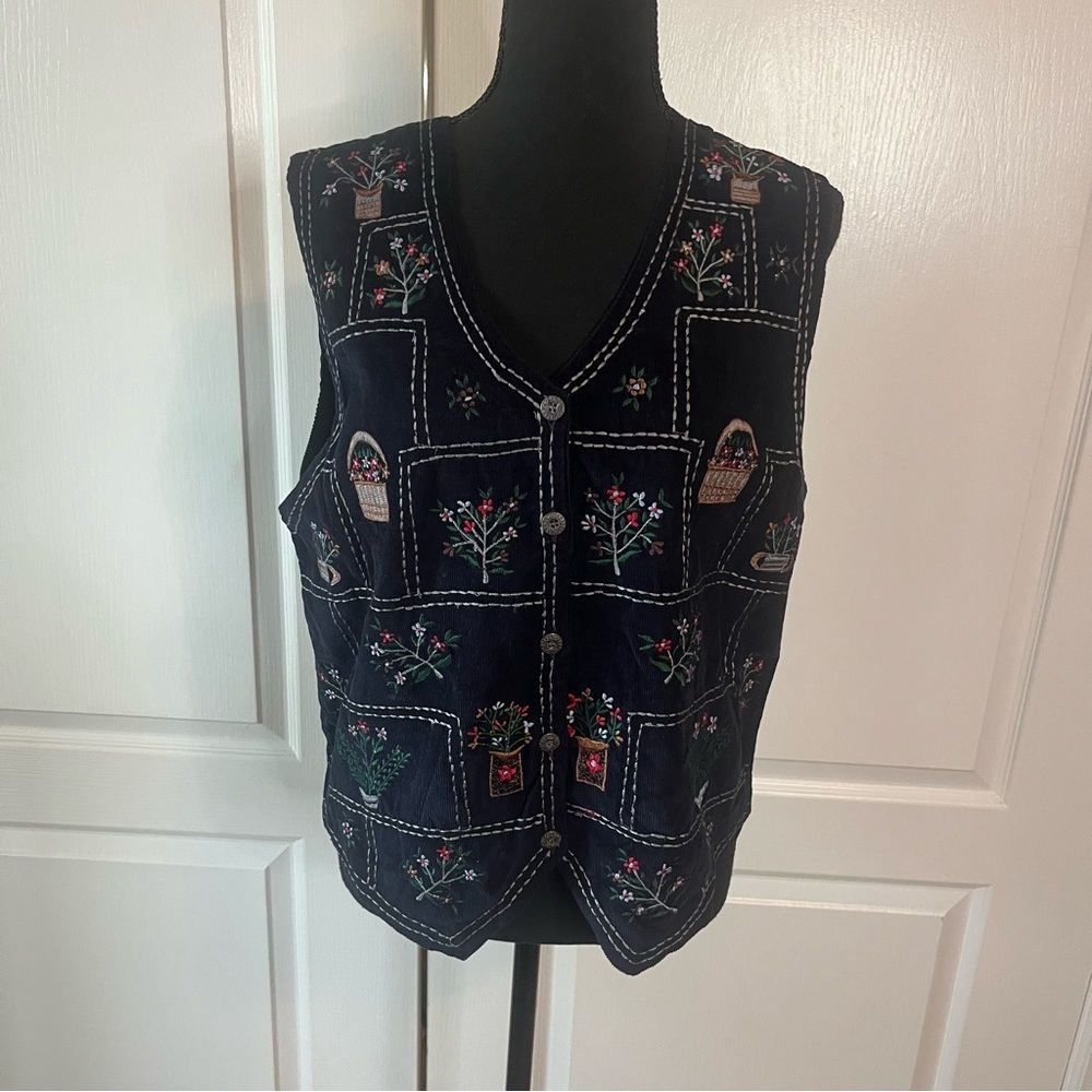 Vintage Van Heusen Corduroy Embroidered Medium Cottagecore Vest Garden Floral - Picture 10 of 15